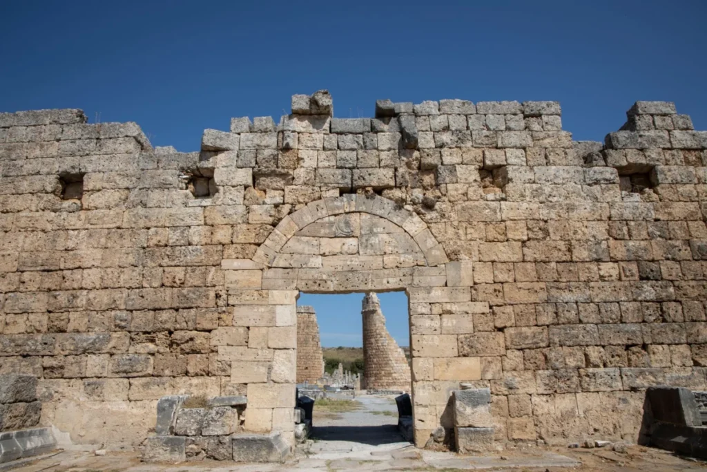 Al-Qasr (Citadel)