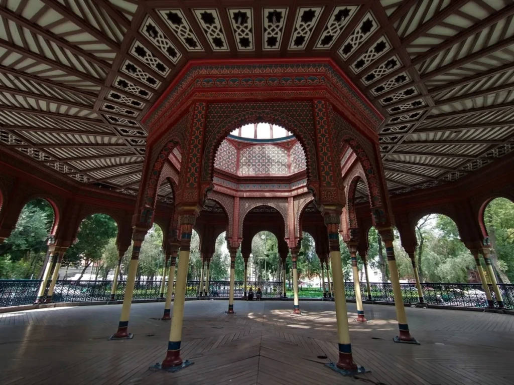 La Alameda
