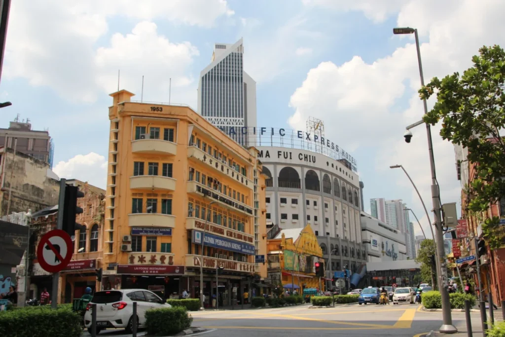 Ampang