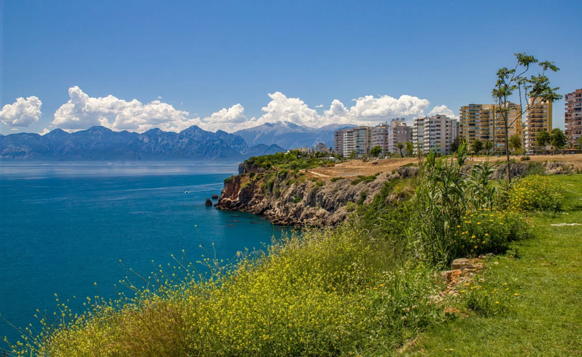 Captivating view of Antalya's skyline and landscape