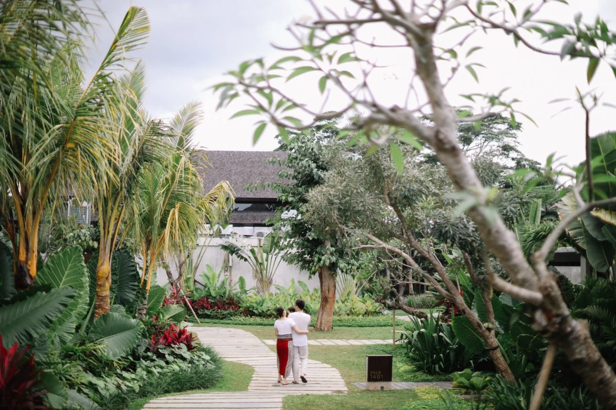Romantic couple enjoying a stay at a boutique hotel in Bali