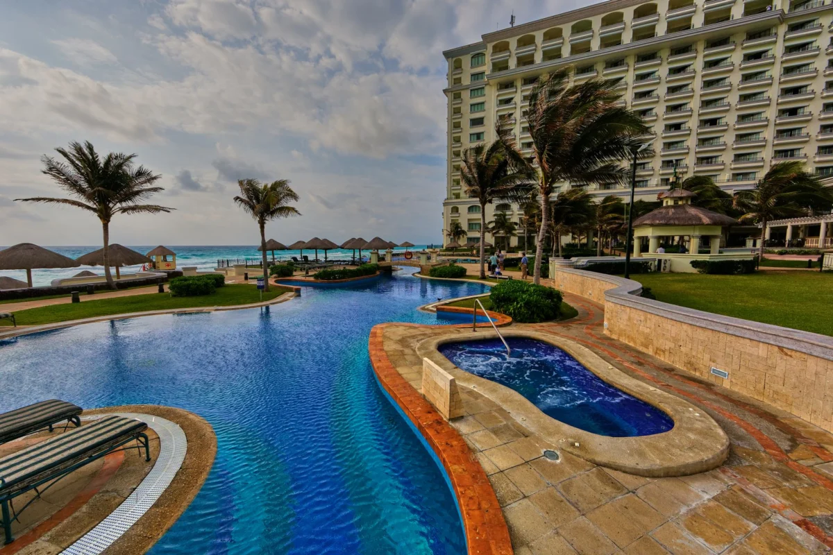 Panoramic view of Cancun's lively common areas for solo travelers