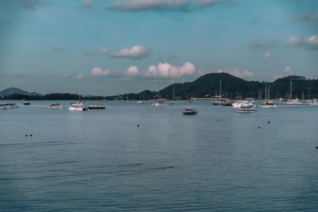 Chalong Bay (อ่าวฉลอง)