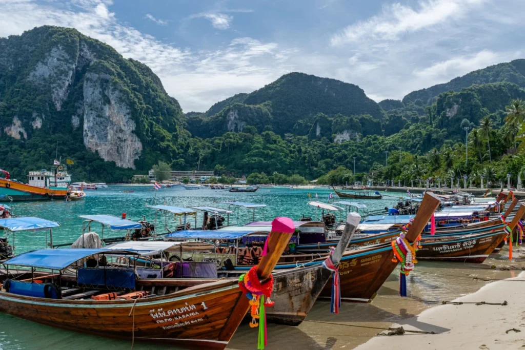Cherngtalay (เชิงทะเล)