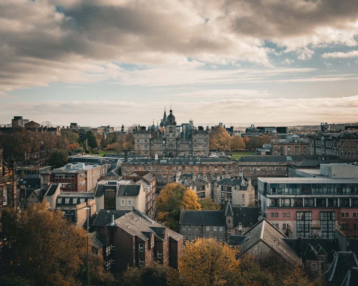 A romantic view of the Edinburgh skyline with the iconic castle