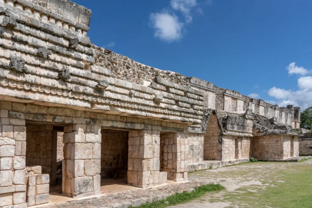 El Rey Ruins (Zona Arqueológica El Rey)