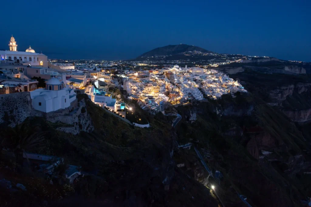 Fira (Thira)
