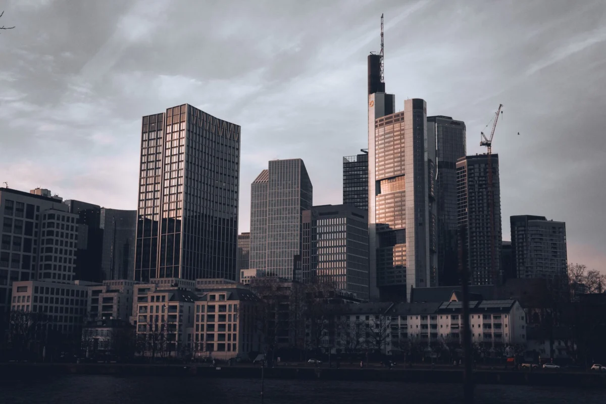 A stunning view of Frankfurt's modern skyline