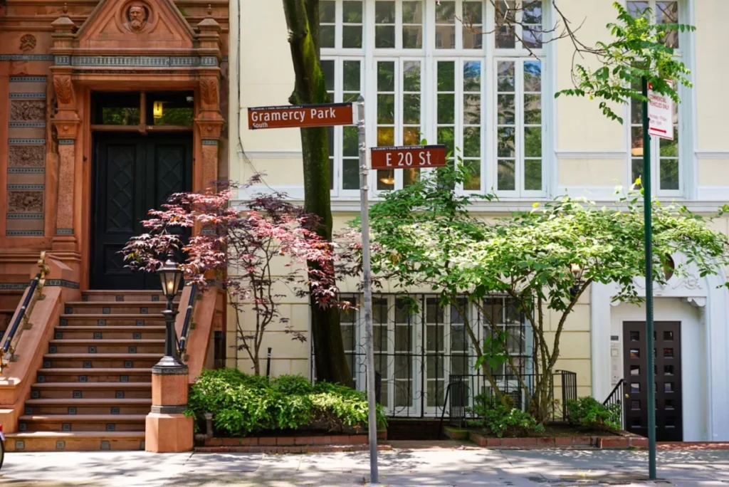 Gramercy (Gramercy Park)