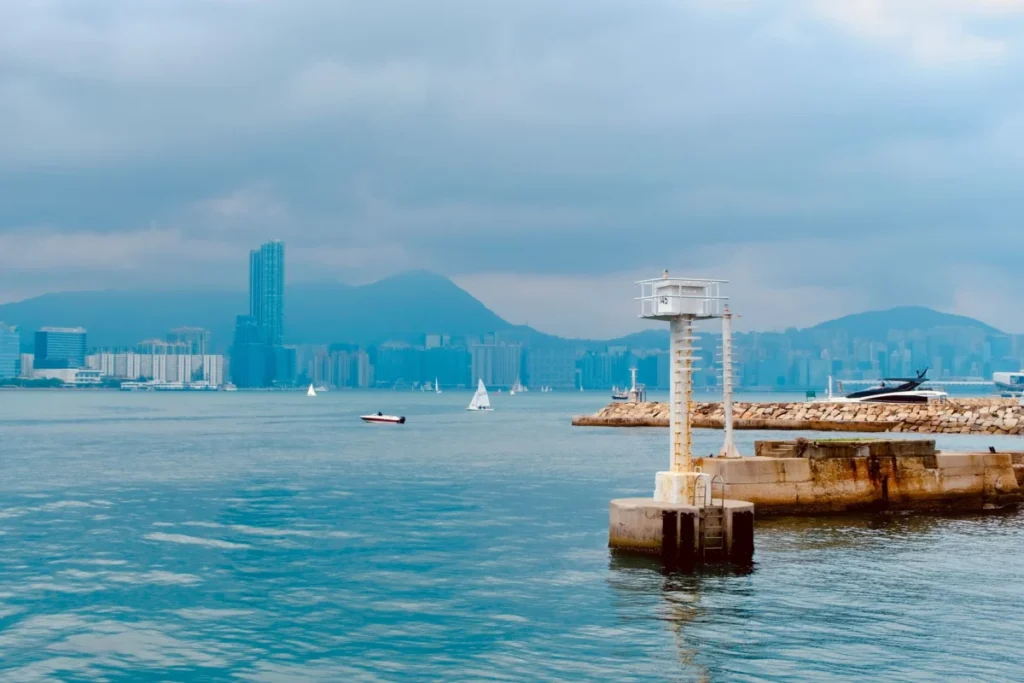 Hung Hom (紅磡)
