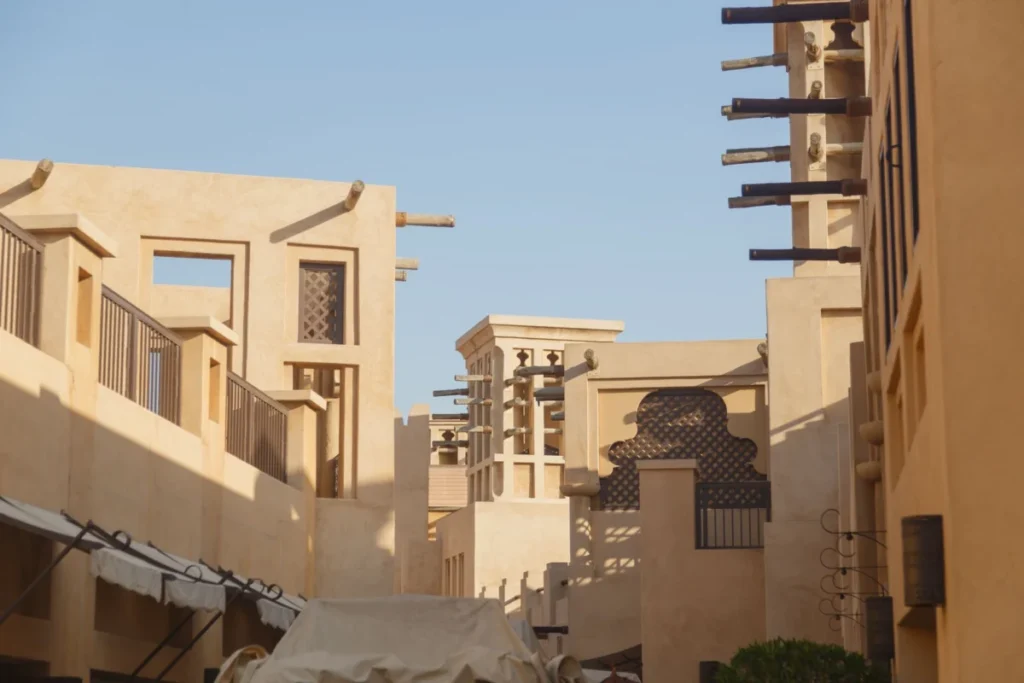 Jumeirah (جميرا)