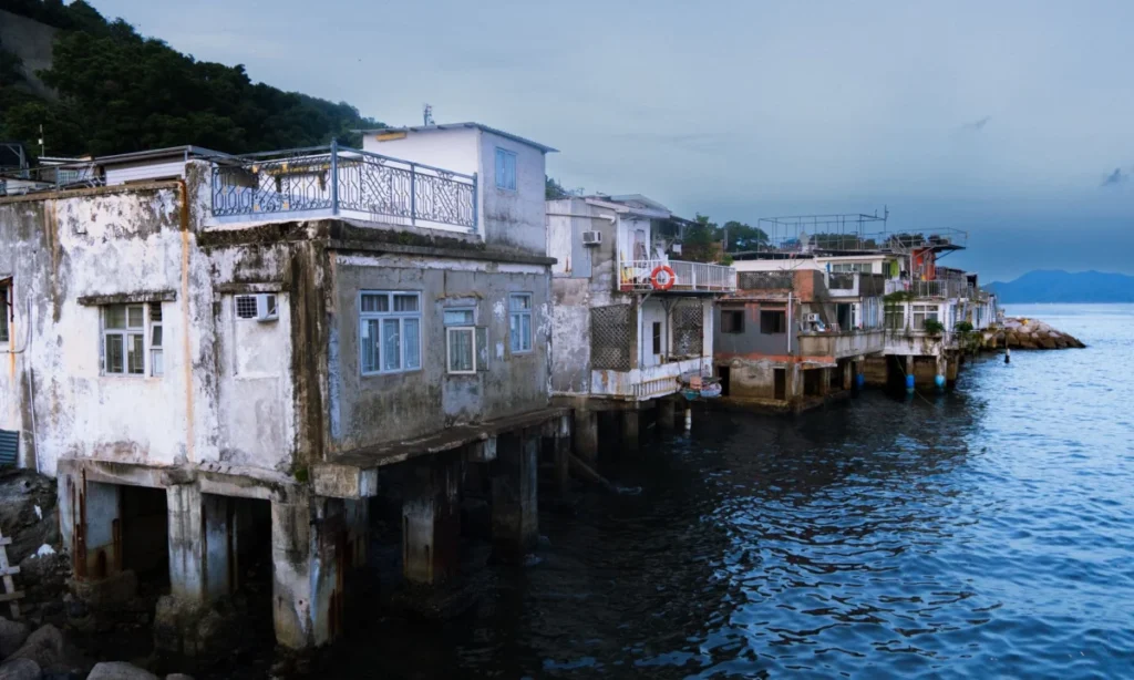 Kennedy Town (堅尼地城)