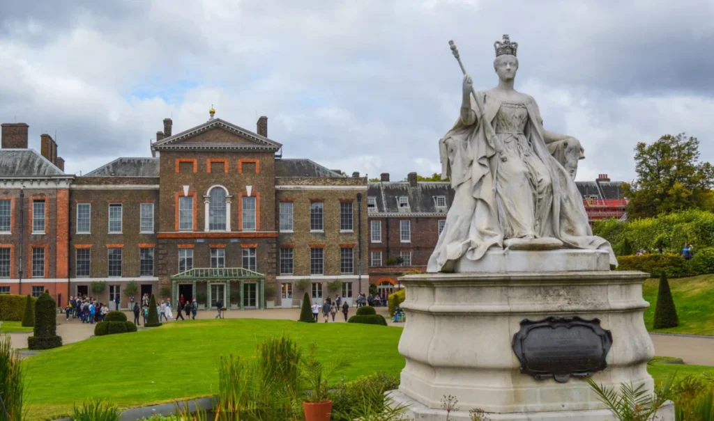 Kensington (Royal)