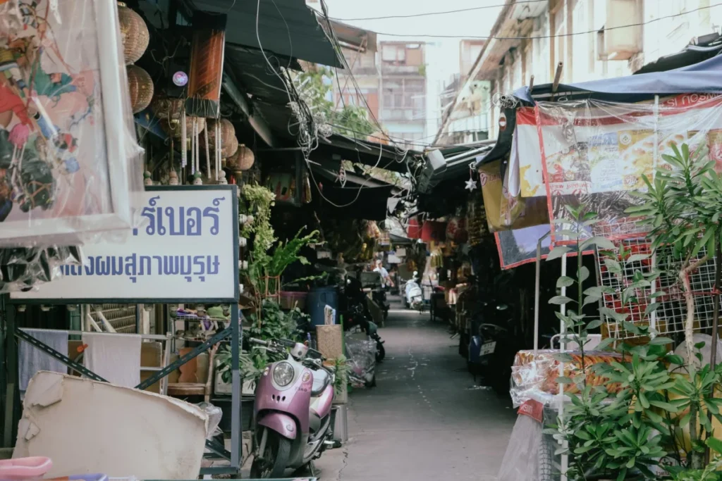 Lat Phrao