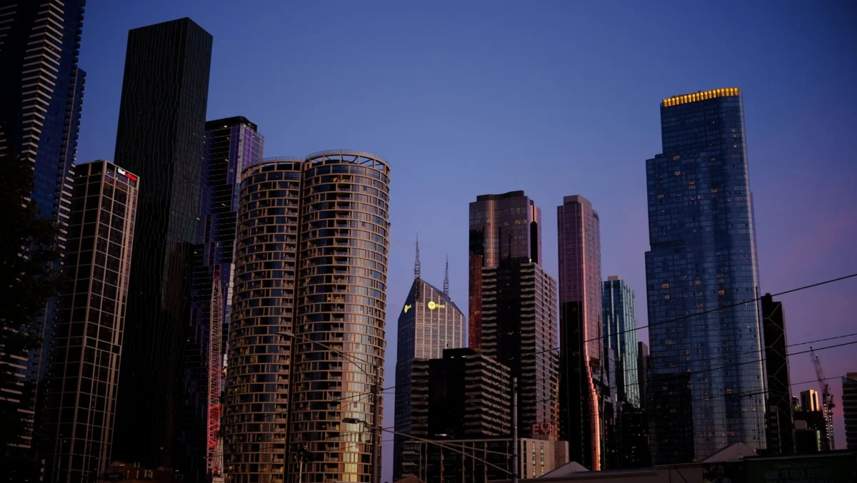 Melbourne skyline at sunset, highlighting romantic charm