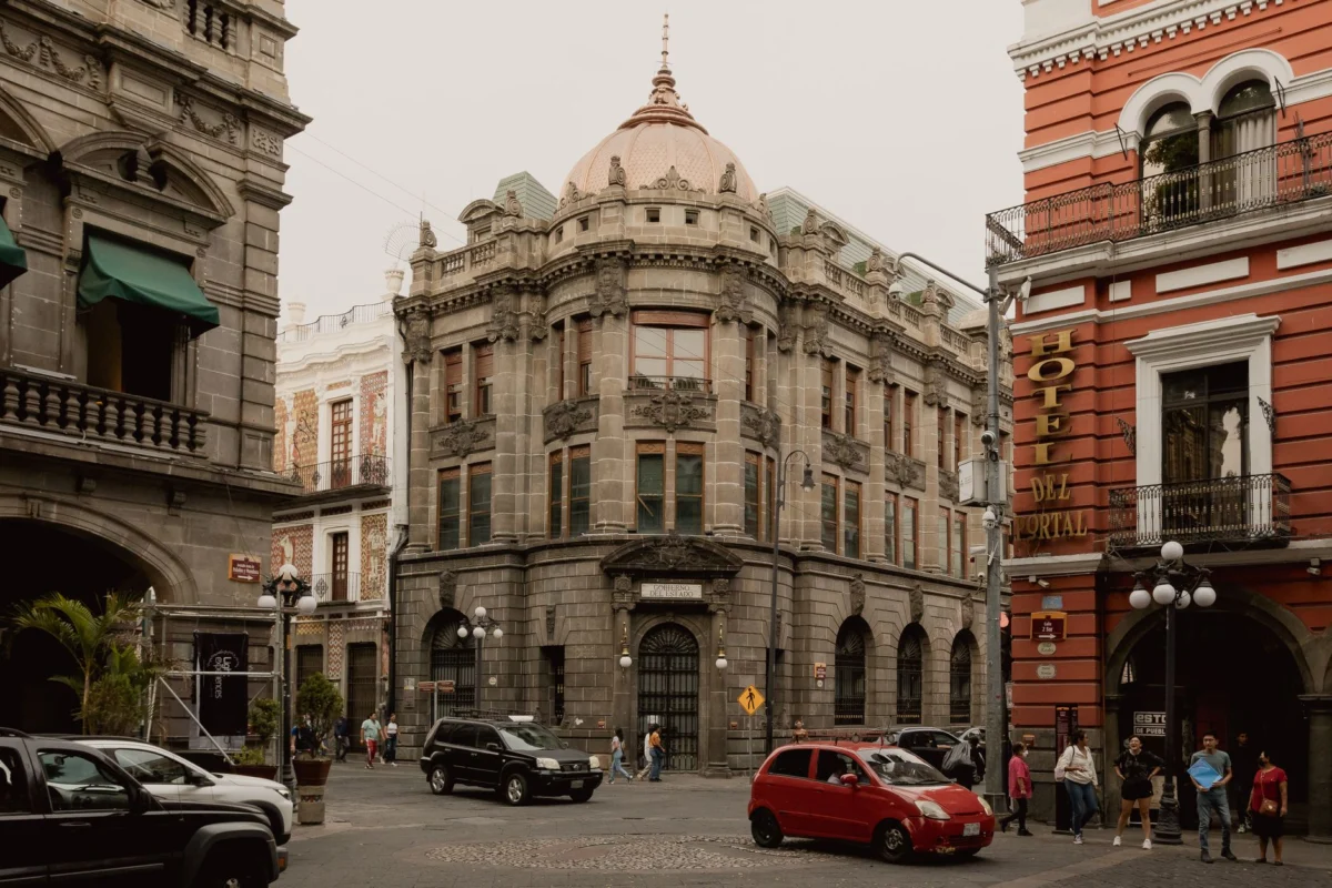 Bustling street scene in a trendy Mexico City neighborhood