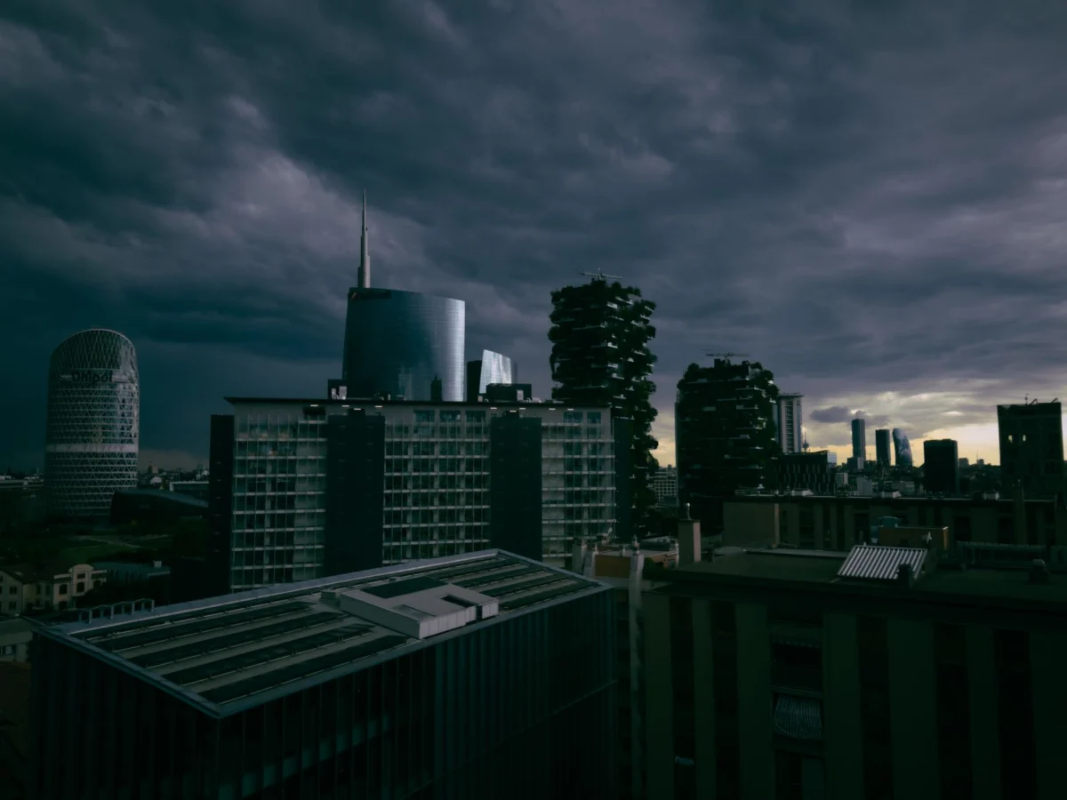 Romantic view of Milan's skyline at dusk