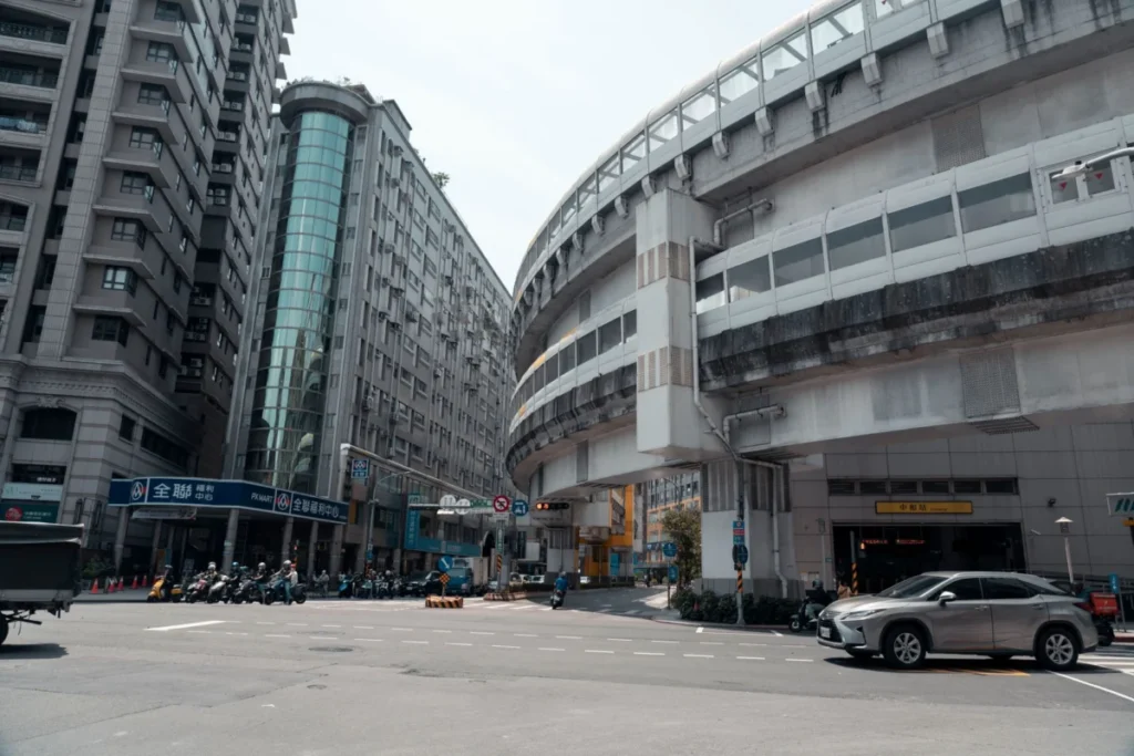 Nangang (南港)