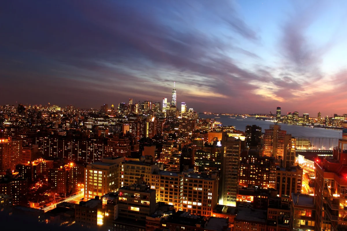 New York City skyline at dusk with romantic atmosphere