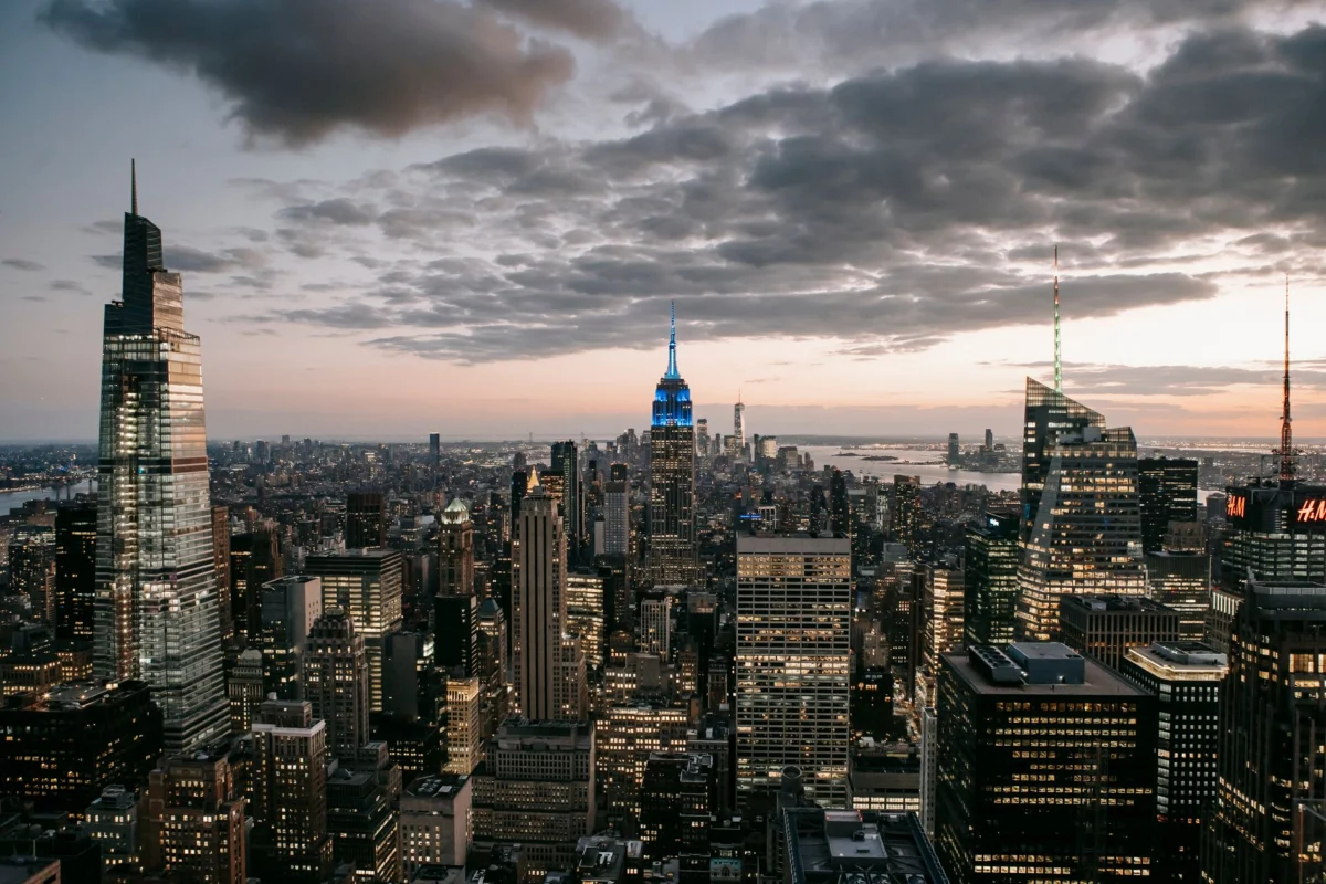 Romantic view of the New York skyline at sunset