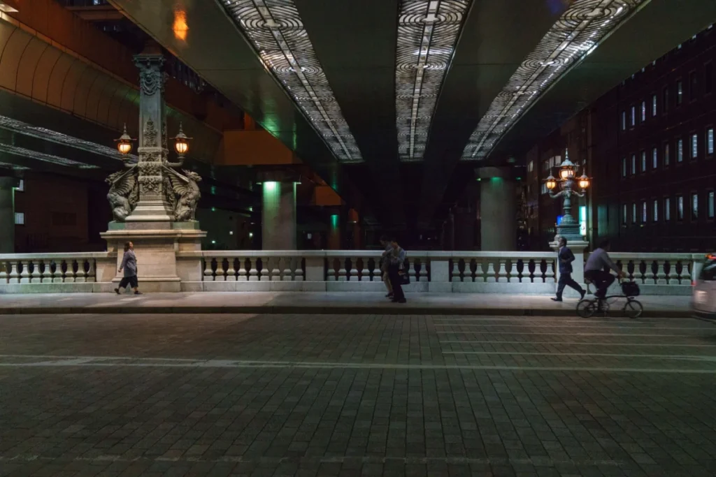Nihonbashi (日本橋)