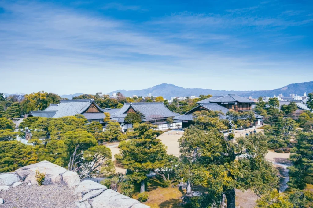 Nijo (二条)