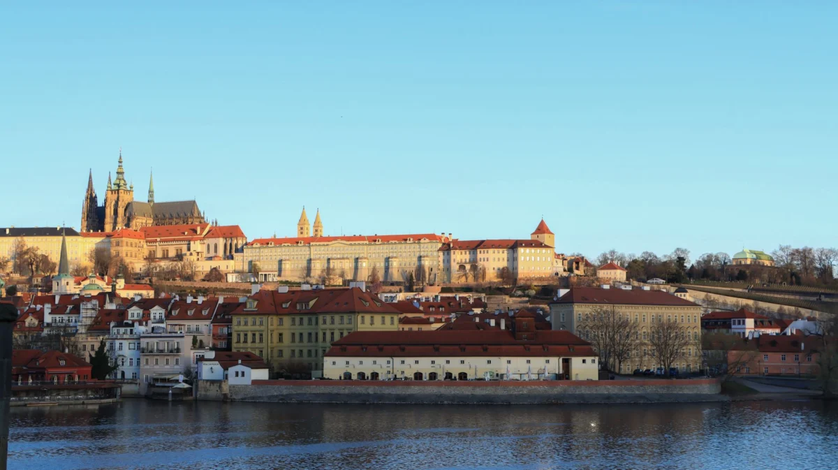 Romantic view of Prague Castle lit up at night