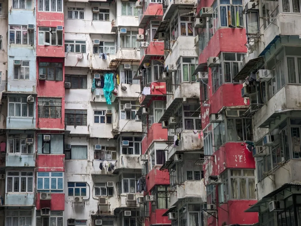 Quarry Bay (鰂魚涌)