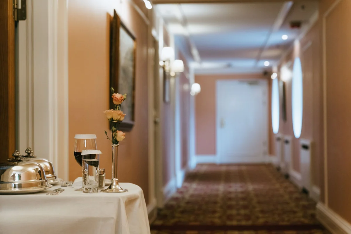 Luxurious and romantic hotel room in Dublin ideal for couples