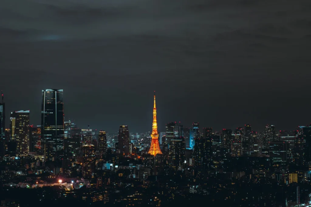 Roppongi (六本木)