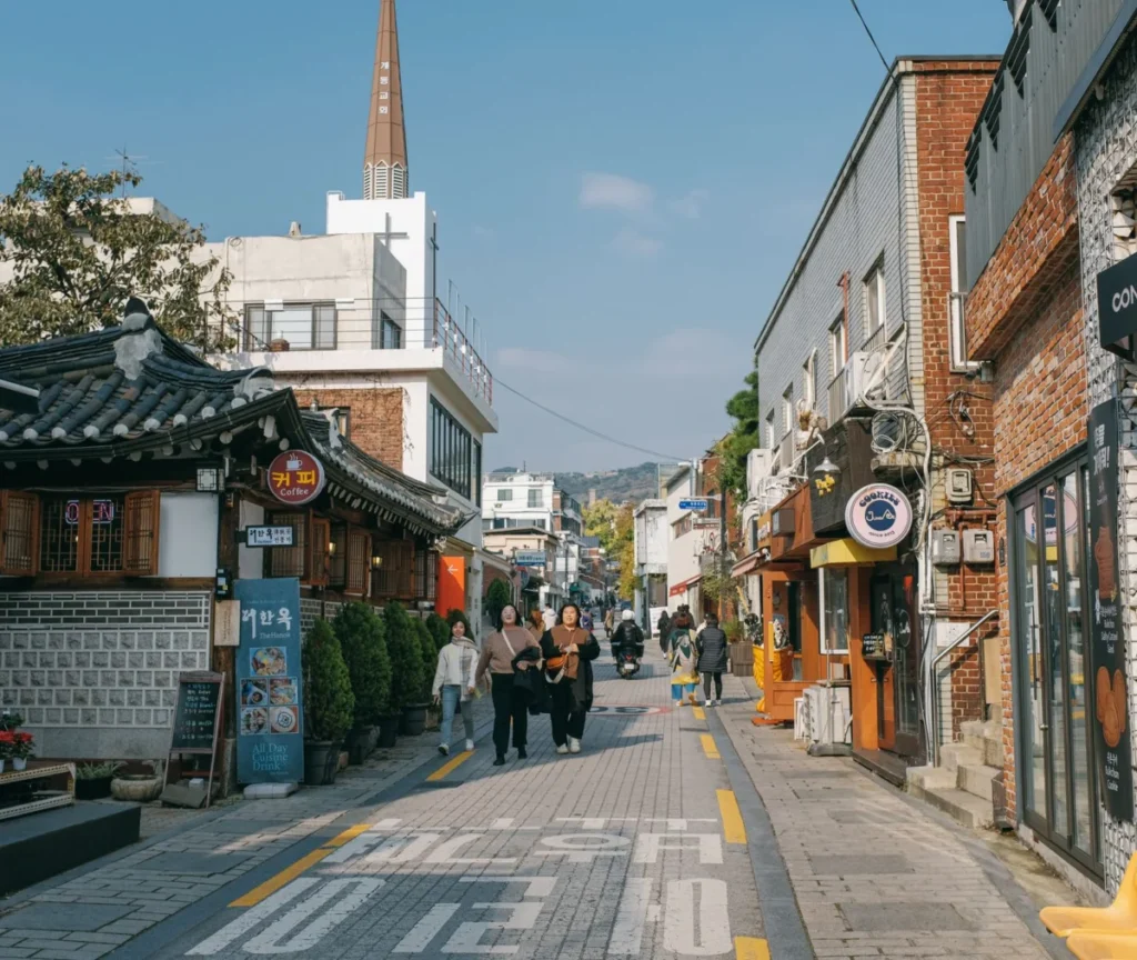 Samcheong-dong (삼청동)
