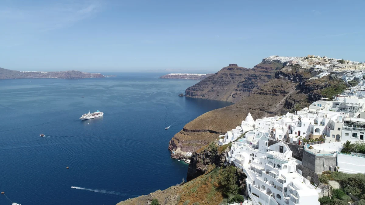 Breathtaking caldera view in Santorini at sunset