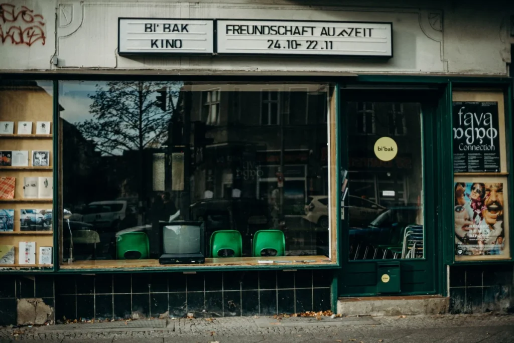 Savignyplatz (Charlottenburg)
