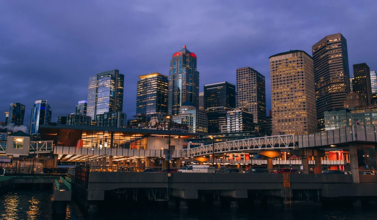 Seattle city skyline captured at dusk highlighting iconic landmarks