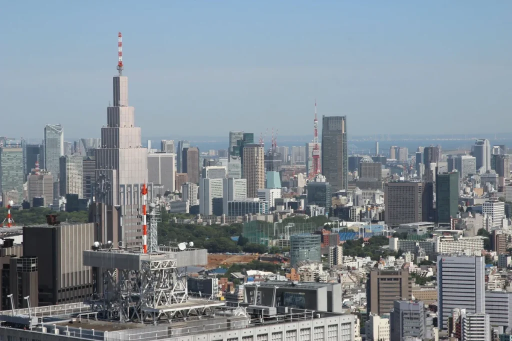 Shinjuku (新宿)