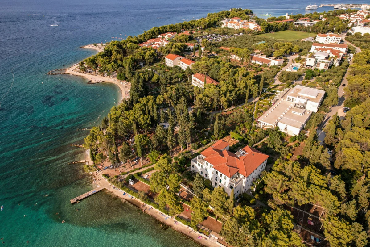 A stunning luxury hotel view of Split, ideal for honeymoons