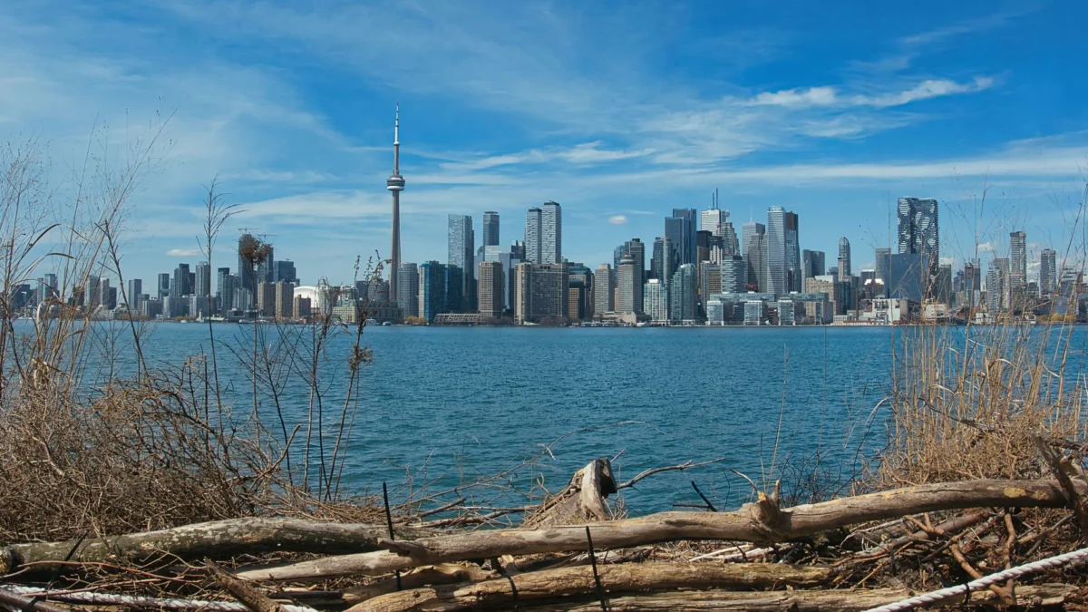 Romantic view of Toronto's iconic skyline at sunset