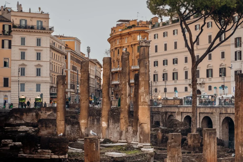 Torre Argentina (Largo di Torre Argentina)