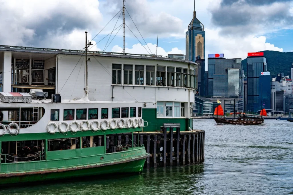 Tsim Sha Tsui (尖沙咀)