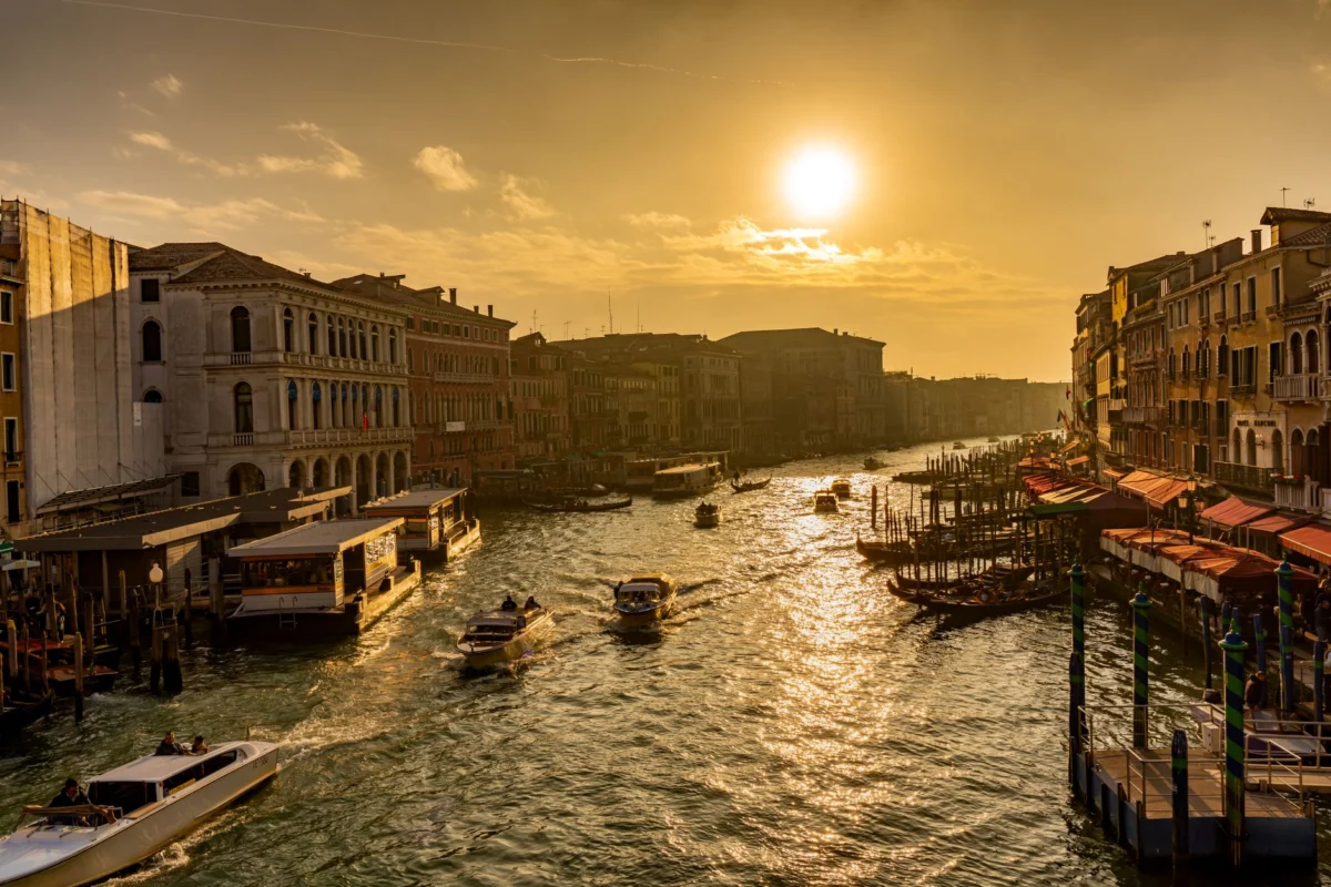 Romantic sunset view over the Venice Grand Canal
