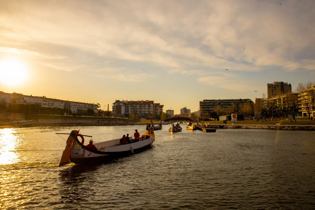 Sunset view of Aveiro canals, showcasing the city's iconic scenery