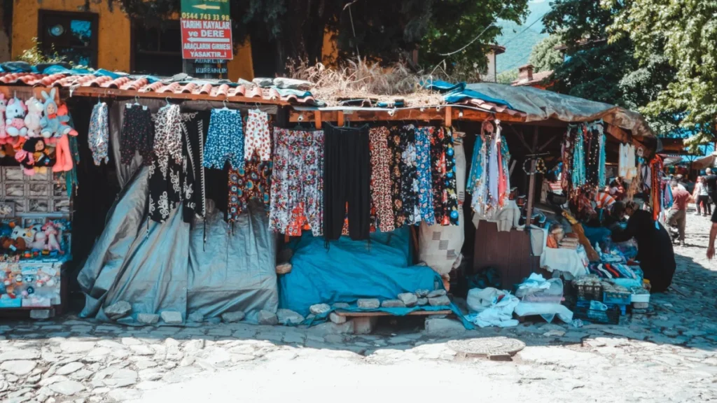 Bazaar District (Bazar)