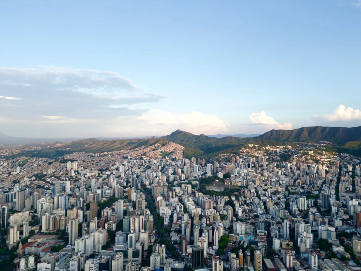 Panoramic view of Belo Horizonte cityscape during sunset