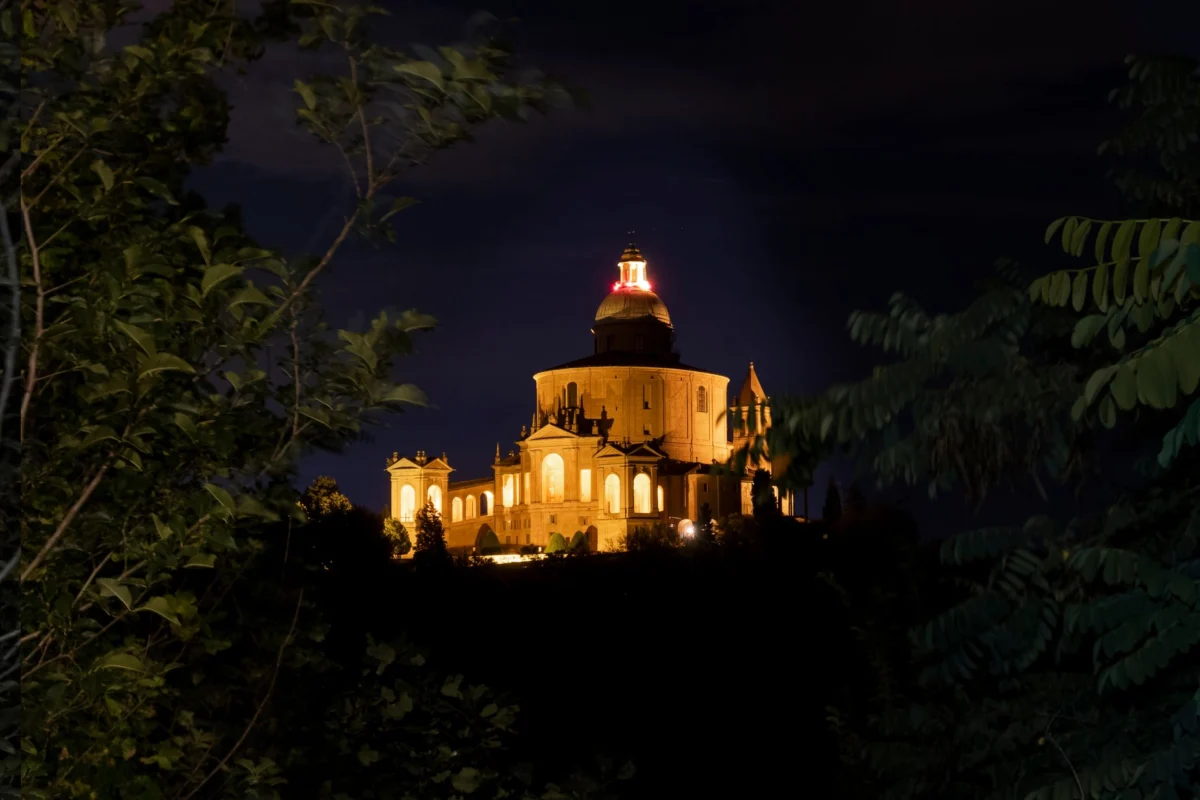 Captivating view of Bologna's iconic skyline at dusk