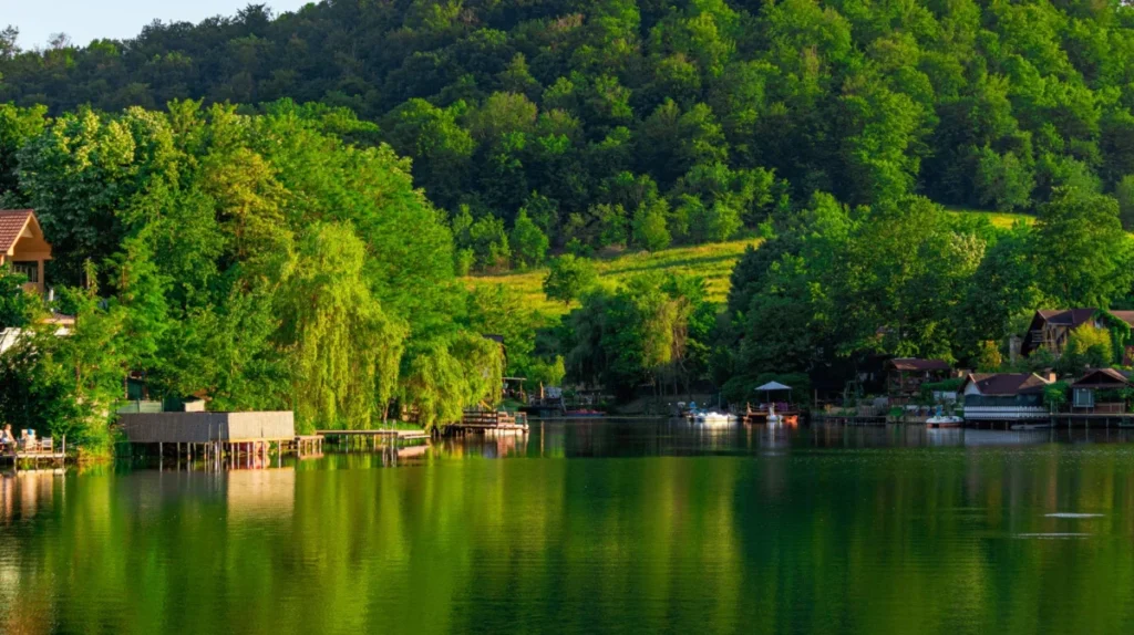Boračko Lake