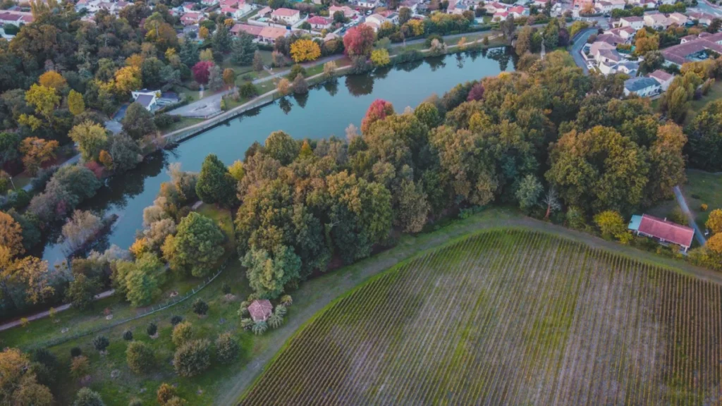 Bordeaux-Lac