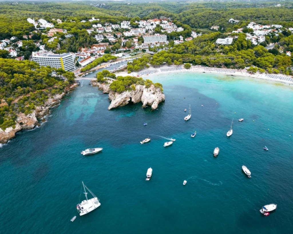 Cala Llonga