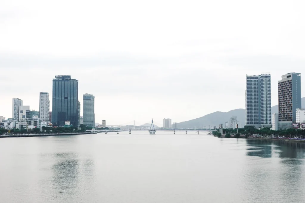 Cẩm Lệ