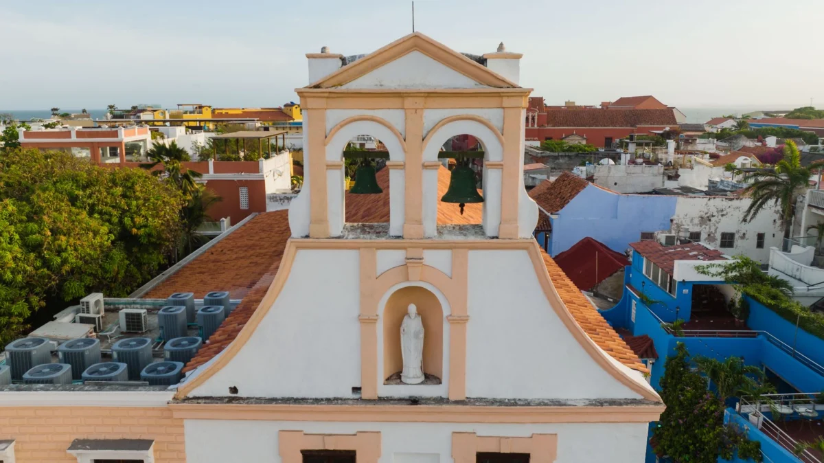 A stunning view of Cartagena's skyline at sunset