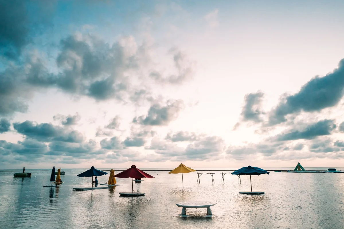 Romantic sunset view over Caye Caulker beach for couples